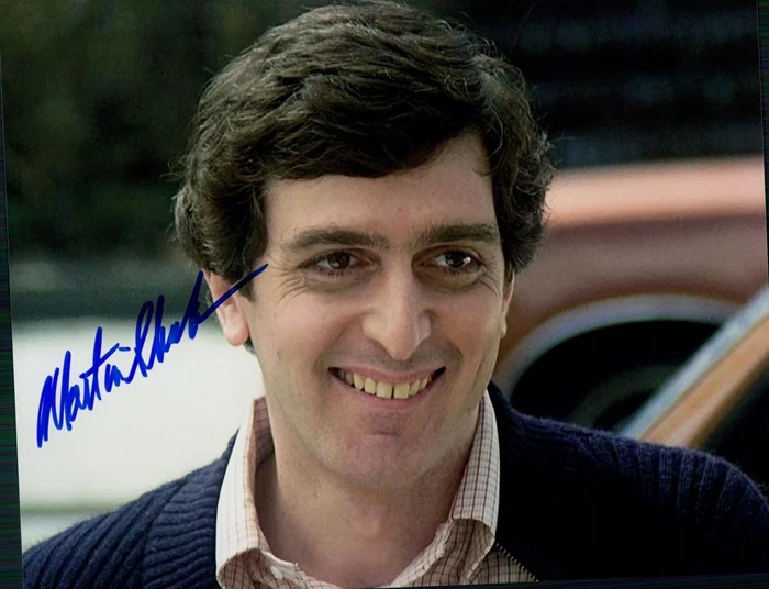 Martin Shakar autograph