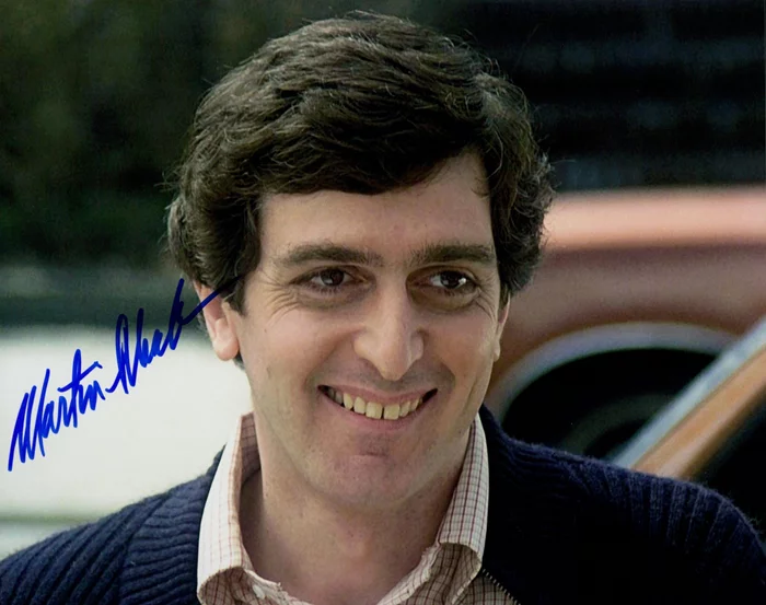 Martin Shakar autograph
