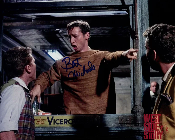 Bert Michaels autograph