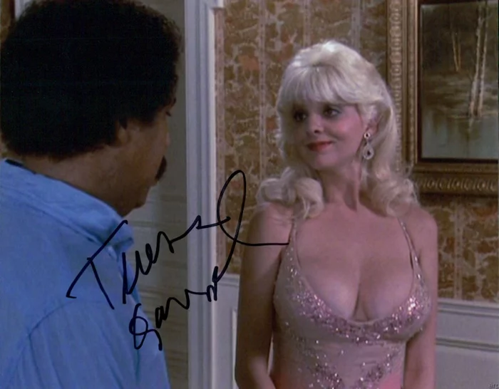 Teresa Ganzel autograph