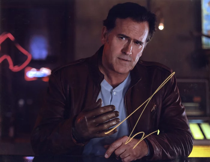 Bruce Campbell autograph