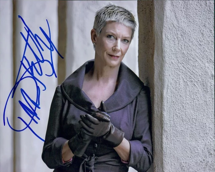 Patricia Ward-Kelly autograph