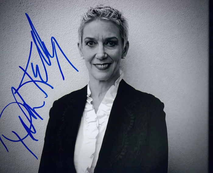 Patricia Ward-Kelly autograph