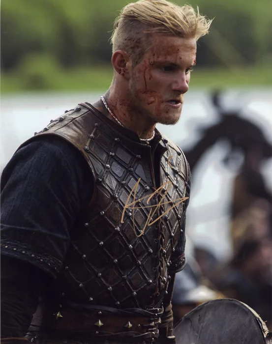 Alexander Ludwig autograph