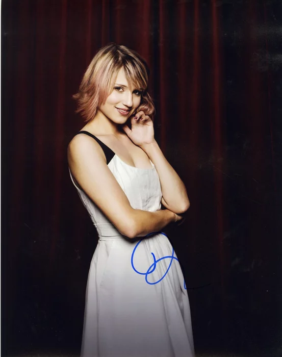Dianna Agron autograph