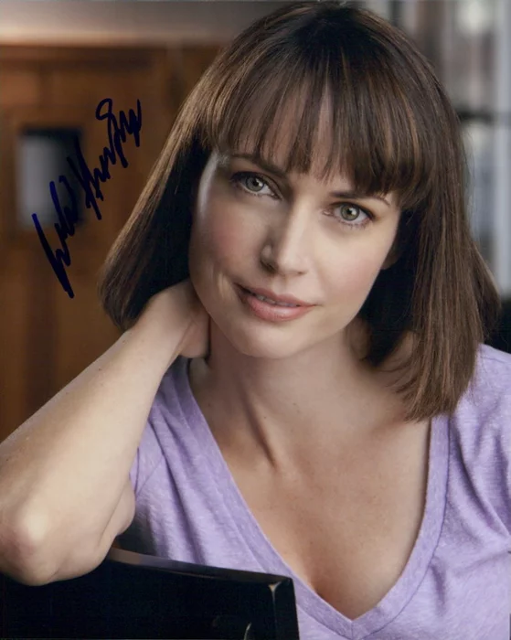 Julie Ann Emery autograph