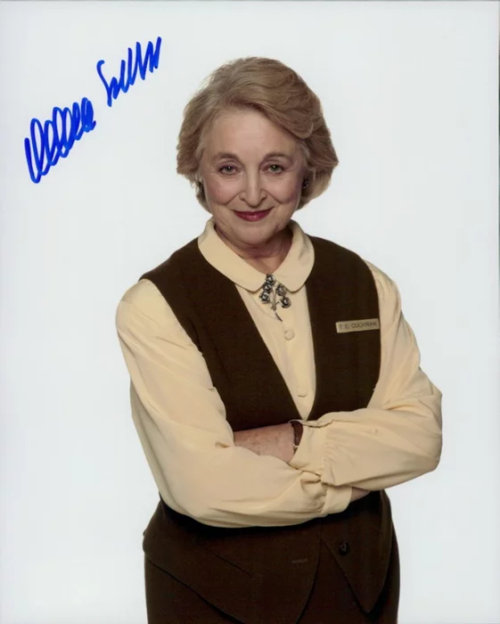 Rebecca Schull autograph