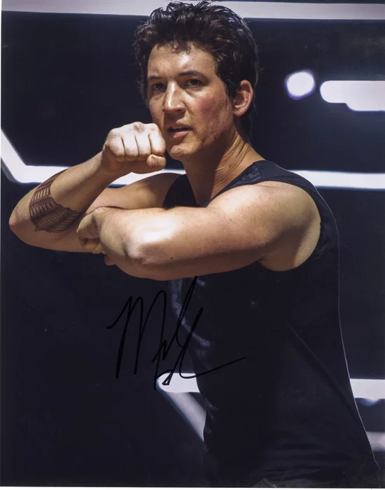 Miles Teller autograph