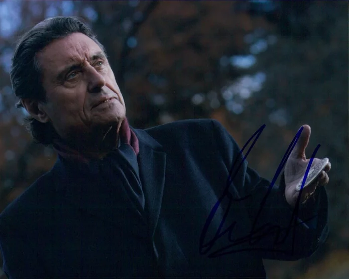 Ian McShane autograph