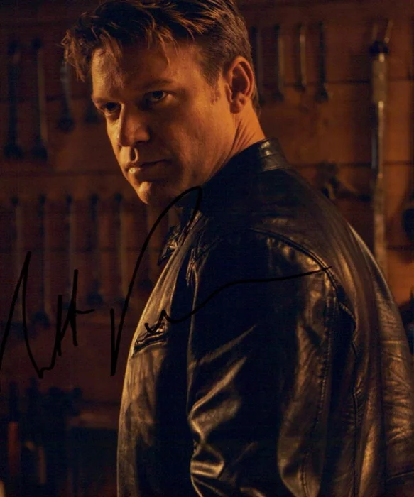 Matt  Passmore autograph