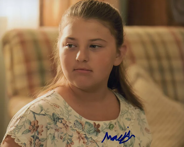 Mackenzie Hancsicsak autograph