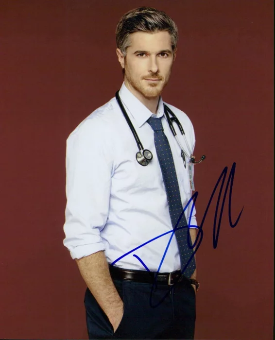 Dave Annable autograph