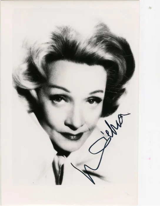 Marlene Dietrich autograph