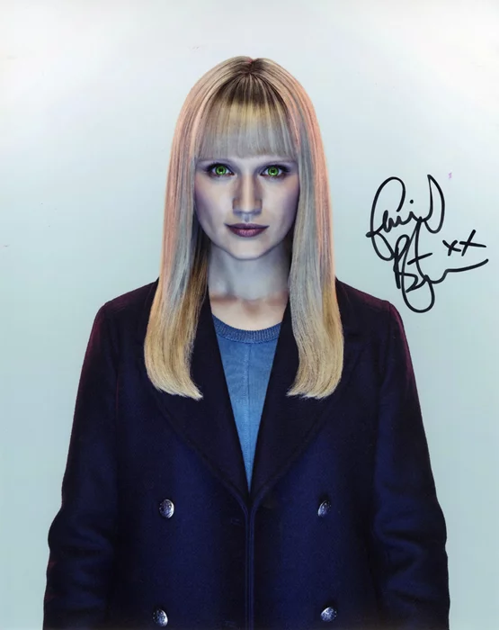 Emily Berrington autograph