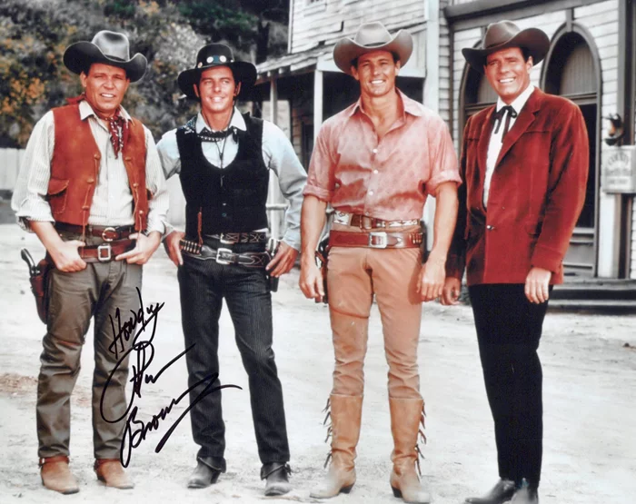 Peter Brown autograph