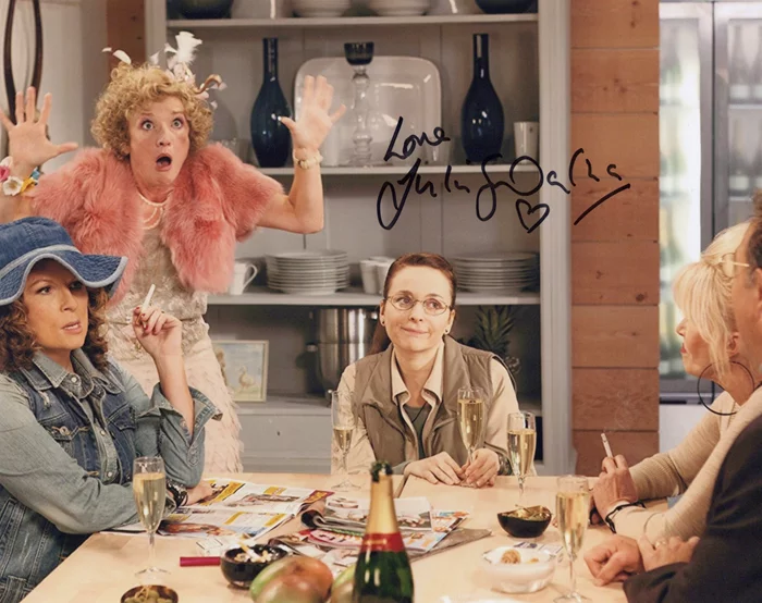 Julia Sawalha autograph