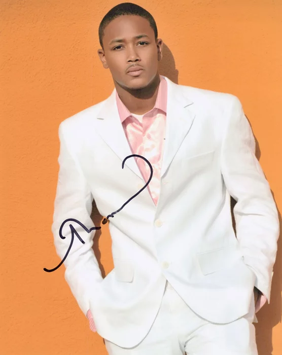 Romeo Miller autograph