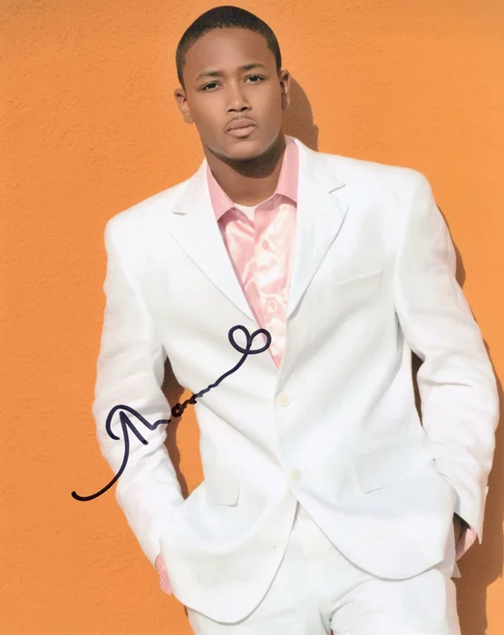Romeo Miller autograph