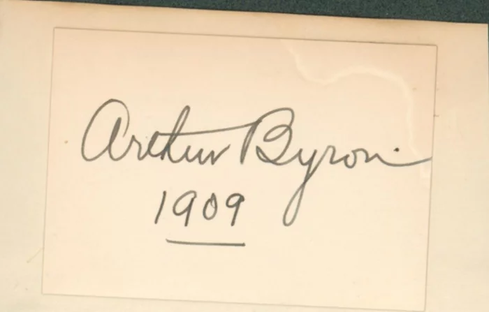 Arthur Byron autograph