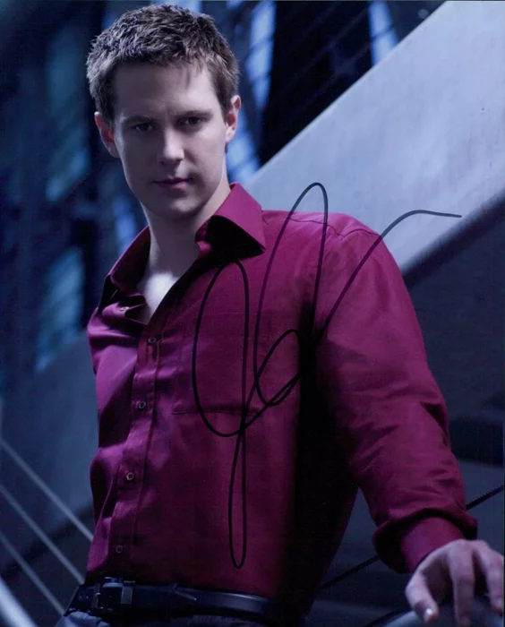 Jason Dohring autograph