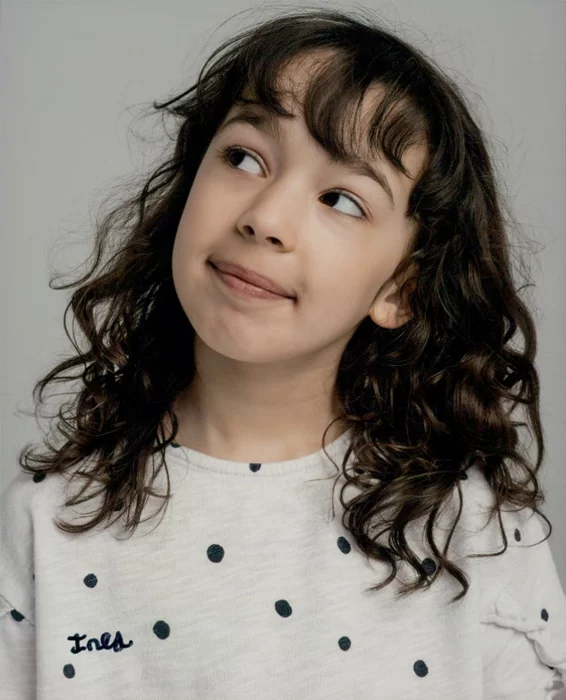 Ines Feghouli Bozon autograph