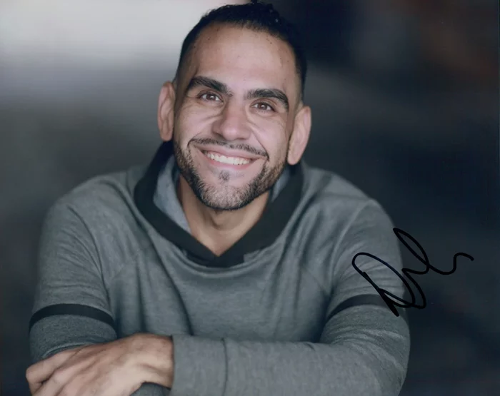 Dominic Colon autograph
