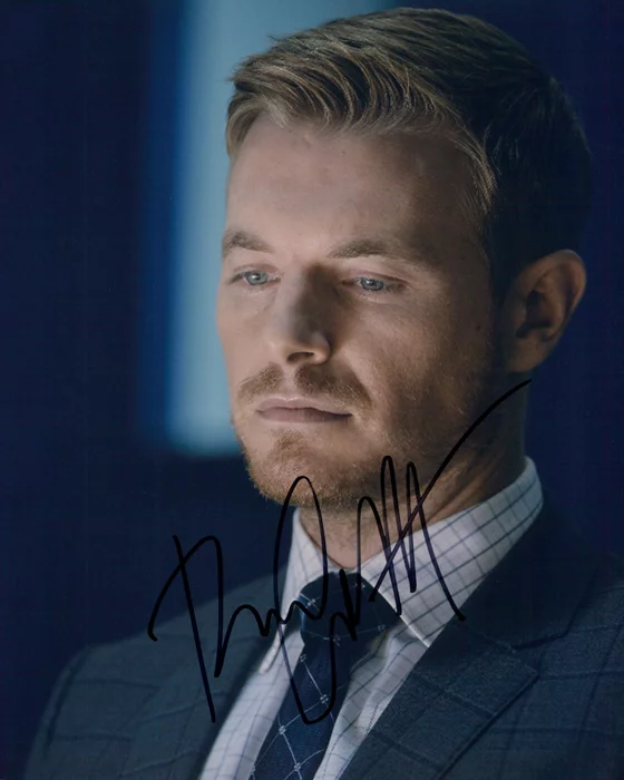 Rick Cosnett autograph