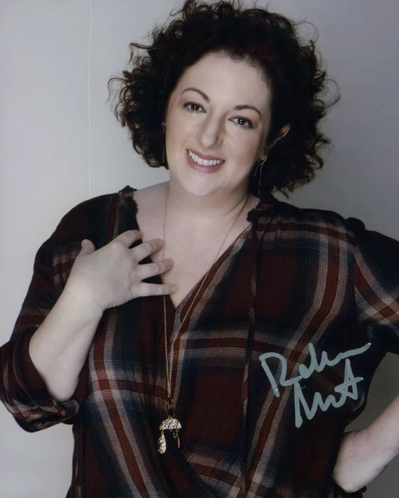 Rebecca Metz autograph
