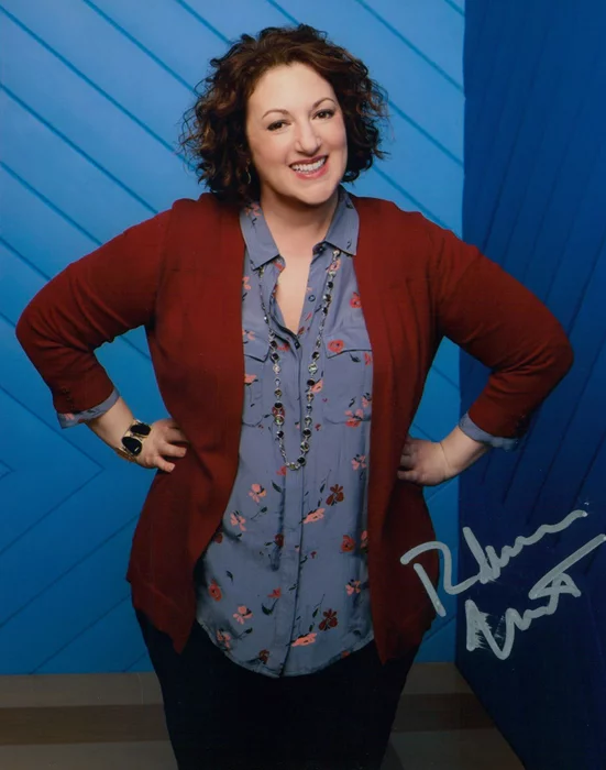 Rebecca Metz autograph