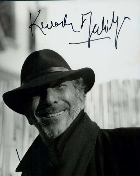 Kevork Malikyan autograph