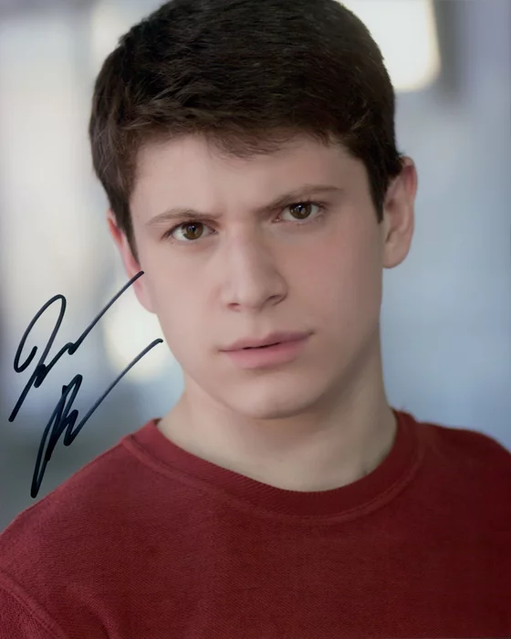 Josh Elliot Pickel autograph