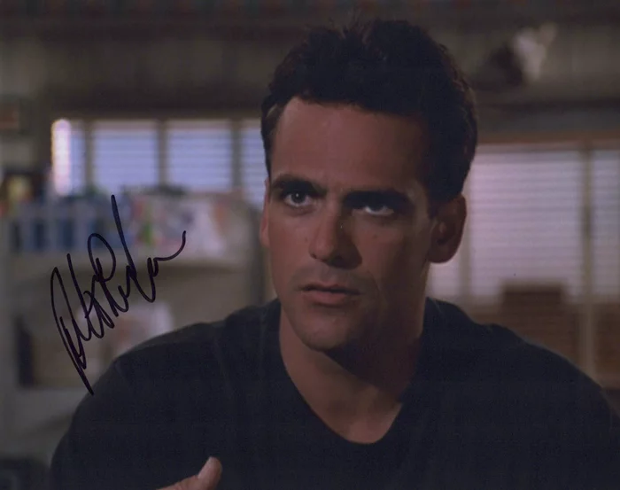 Robert Rusler autograph