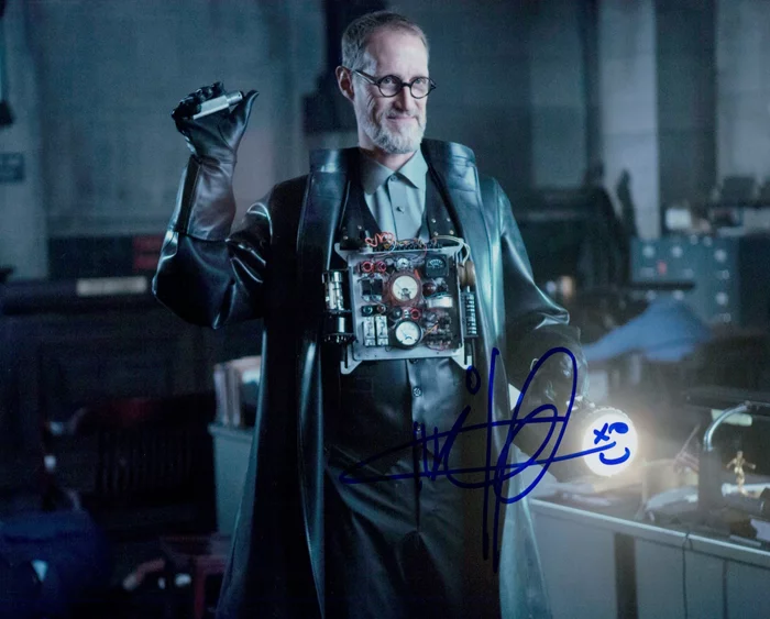 Christopher Heyerdahl autograph