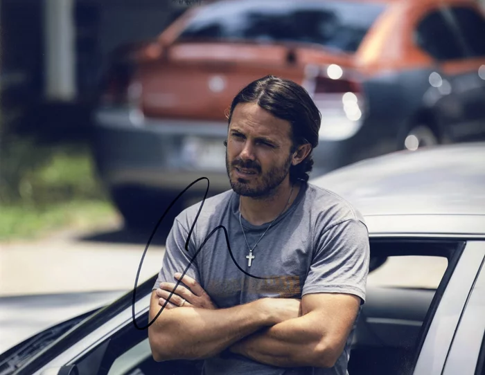 Casey Affleck autograph