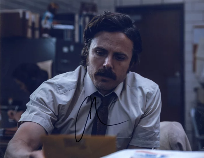 Casey Affleck autograph