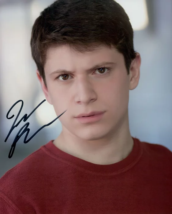Josh Elliot Pickel autograph