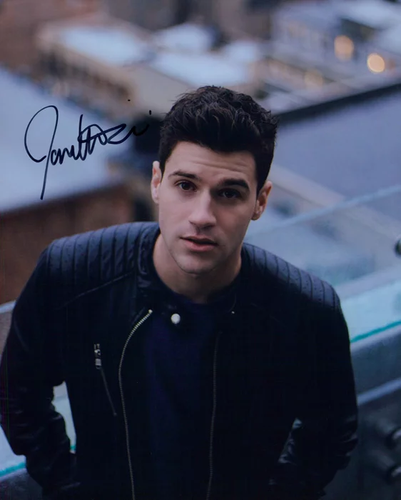 Jonathan Tilkin autograph