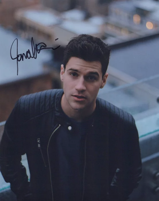 Jonathan Tilkin autograph