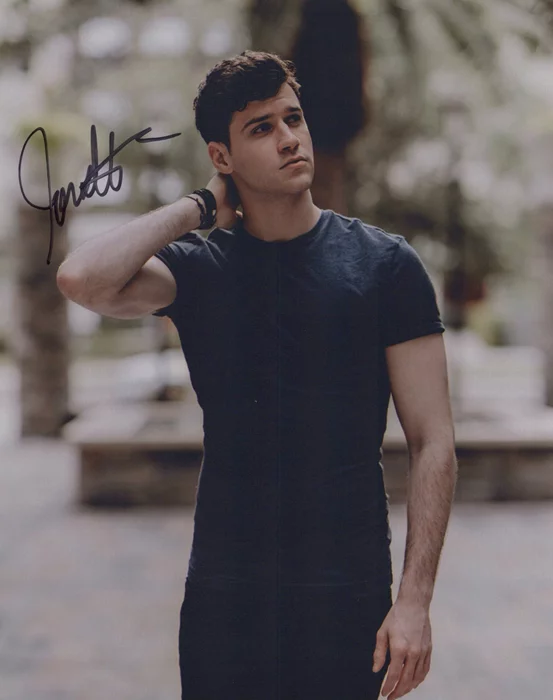 Jonathan Tilkin autograph