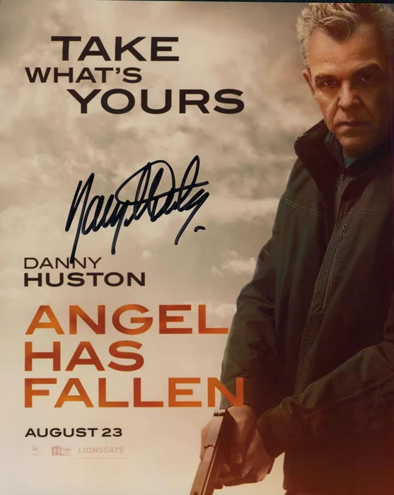 Danny Huston autograph