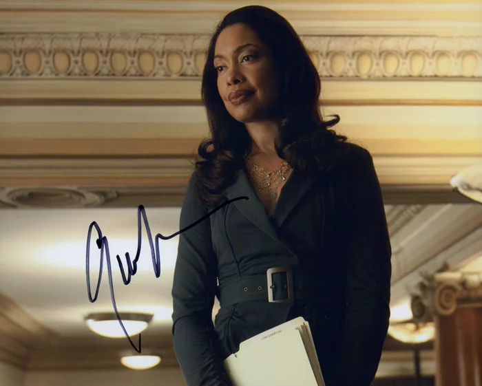 Gina Torres autograph