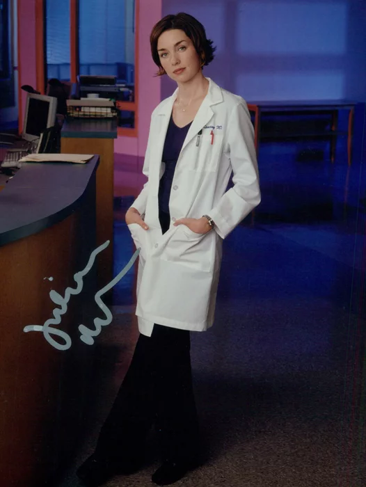 Julianne Nicholson autograph