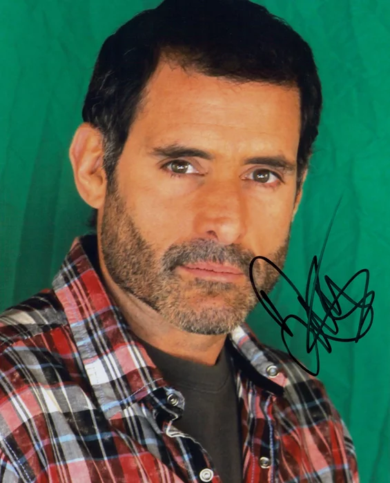 Danny Pardo autograph