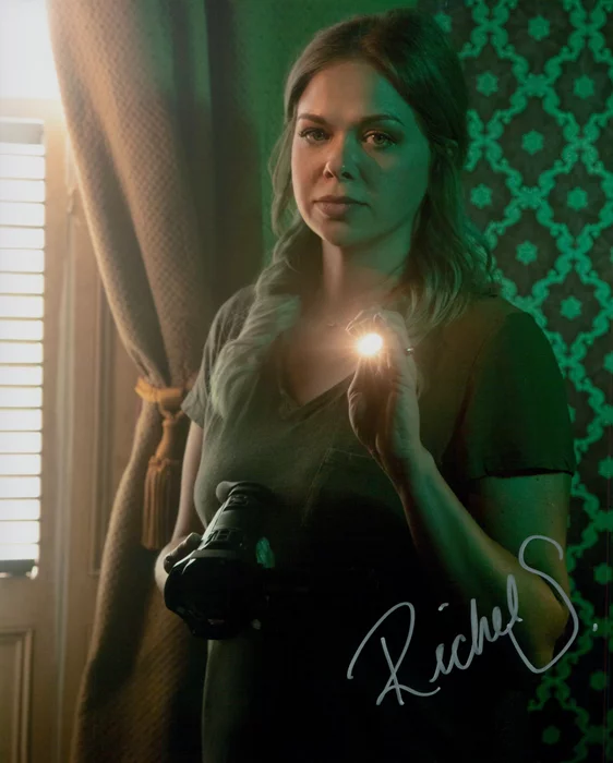 Richel Stratton autograph
