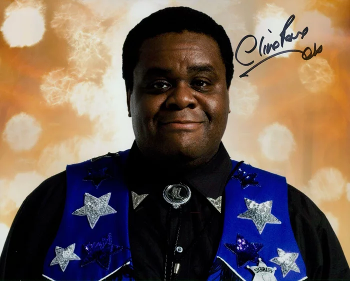 Clive Rowe autograph