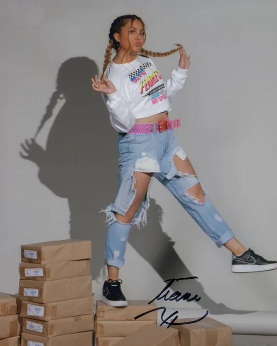 Tiana Kocher autograph