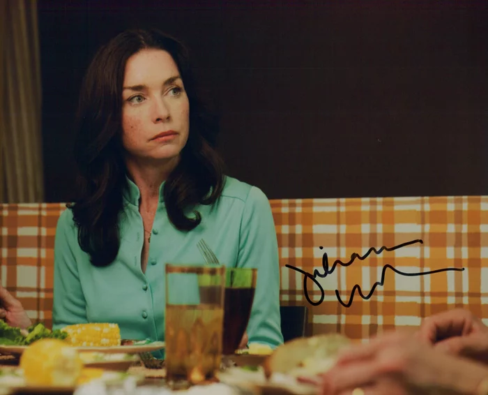 Julianne Nicholson autograph