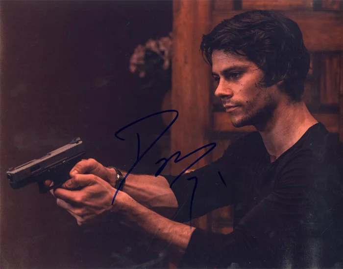 Dylan O'Brien autograph