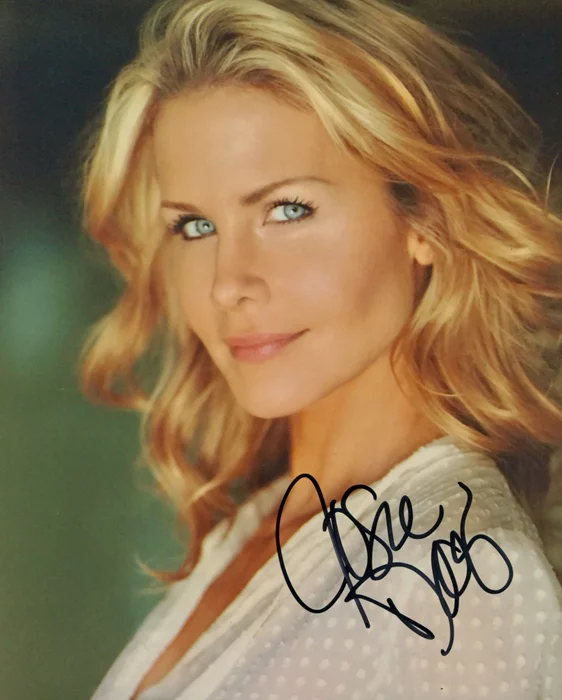 Josie Davis autograph