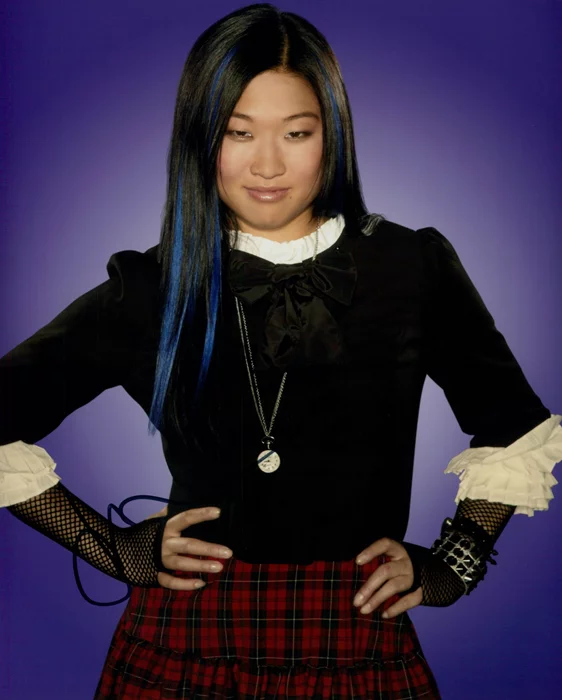 Jenna Ushkowitz autograph
